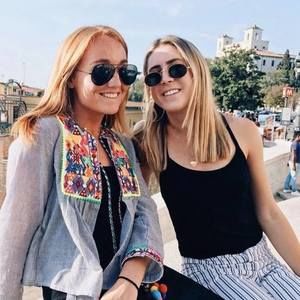 Meet your Posher, Carlie